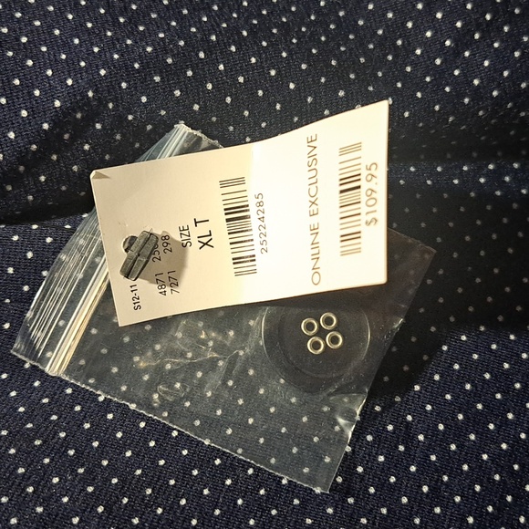 NWT THE LIMITED, Women's blazer, navy blue & small white polka dot. Size XL Tall - Picture 4 of 9